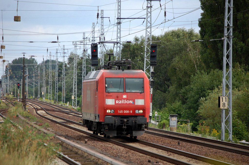 145 008-9 am 08.08.12 Berlin-Karow.