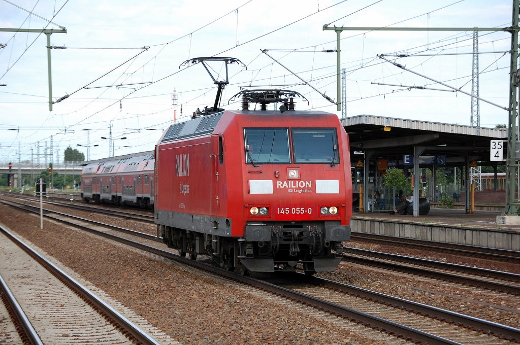 145 055-0 am 30.07.12 Bhf. Flughafen Berlin-Sch�nefeld.