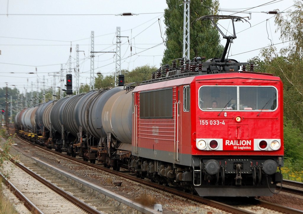 155 033-4 mit Kesselwagenzug Richtung Karower Kreuz Berlin, 22.08.08 Berlin-Karow.