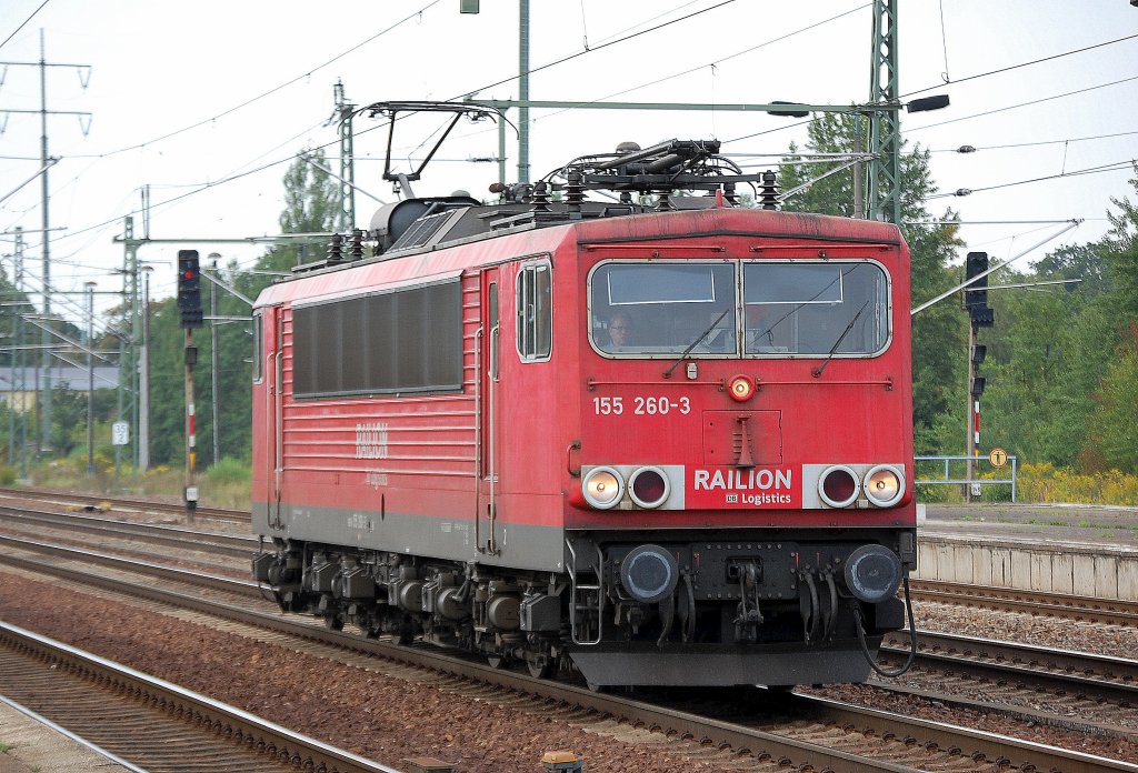 155 260-3 am 17.08.11 im Bhf. Flughafen Berlin-Sch�nefeld.