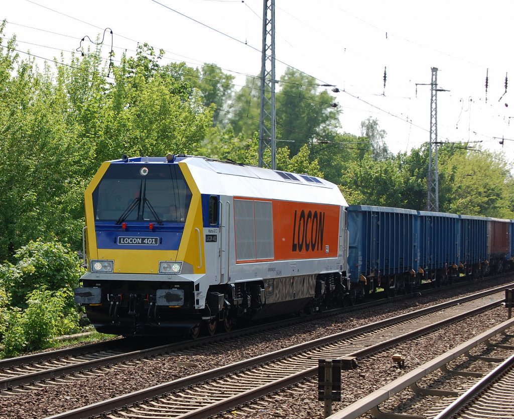 Da war ich echt stolz, da hatte LOCON sie erst ganz kurze Zeit, LOCON 401 (92 80 1264 005-0 D-OX, Bj.2008) mit Ganzzug offener G�terwagen Richtung Bernau am 30.04.09. 