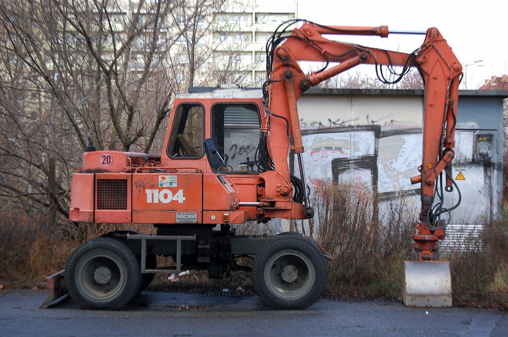Mobilbagger ATLAS 1104, 21.12.11 Berlin-Pankow.