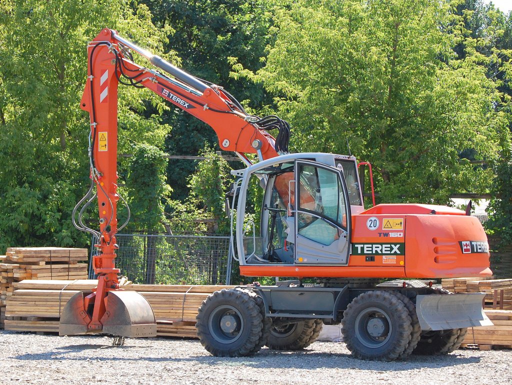 Mobilbagger TEREX TW160, 02.07.08 Gro�baustelle Berlin-Ostkreuz. 