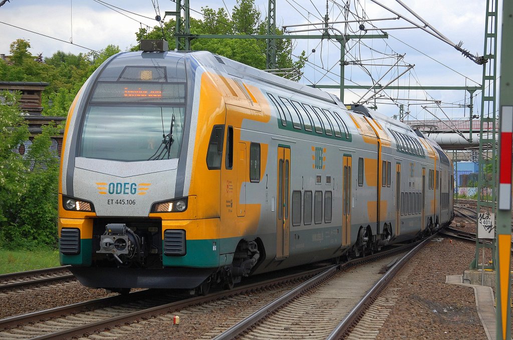 ODEG-KISS ET 445.106 Richtung Eberswalde bei der Durchfahrt im Bhf. Berlin-Gesundbrunnen, 27.05.13