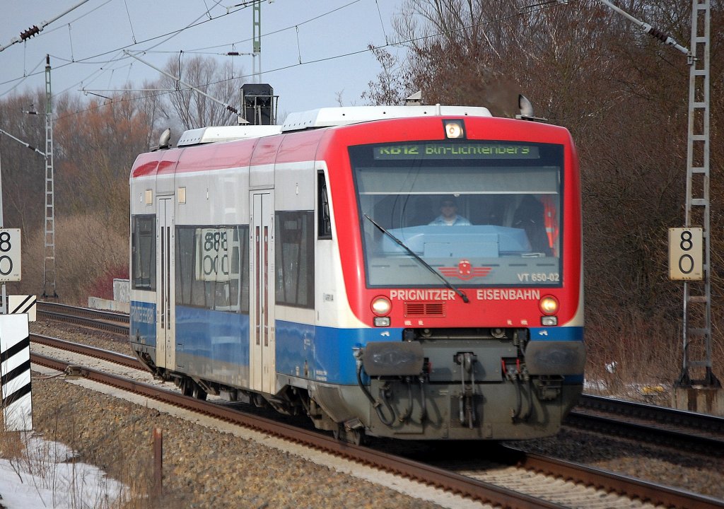 PEG VT 650.02 (95 80 0650 563-0 D-PEG, Stadler Bj.2003) Linie RB12 Richtung Berlin-Lichtenberg am 26.02.10 