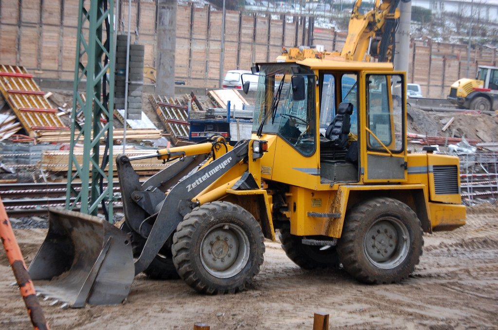 Radlader Zettelmeyer Typ ZL 802, 12.12.08 Abri� der alten Spandauer Damm Br�cke Berlin.  