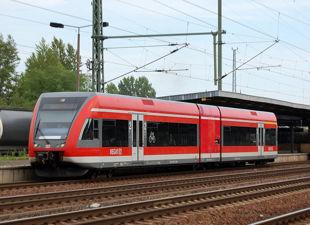 RB22 mit Abfahrt Richtung Potsdam Hbf. mit 95 80 0 646 005-8 D-DB, 12.08.10 Bhf. Flughafen Berlin-Sch�nefeld