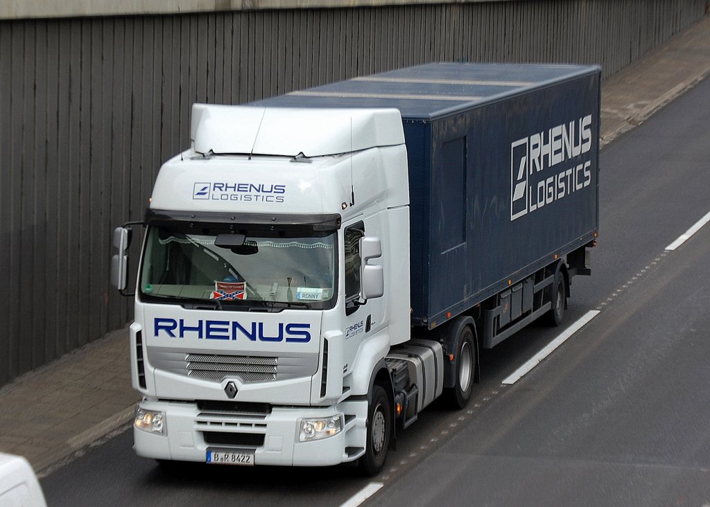 Renault Zugmaschine mit Auflieger der Sped. RHENUS LOGISTICS, 08.09.10 Berliner Stadtautobahn H�he Knobelsdorffstr.