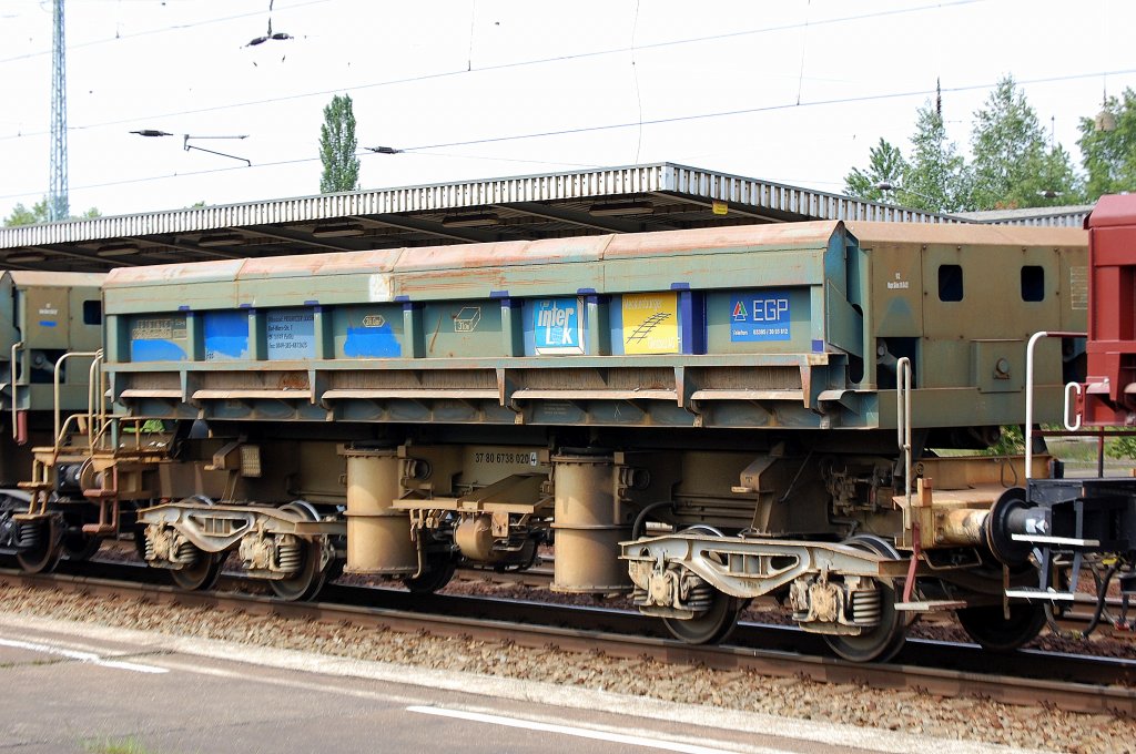 Sch�ttgutkippwagen der EGP eingestellt mit der Nr. 37 80 6738 020-4 D-EGP Fas am 29.05.10 Bhf. Flughafen Berlin-Sch�nefeld.