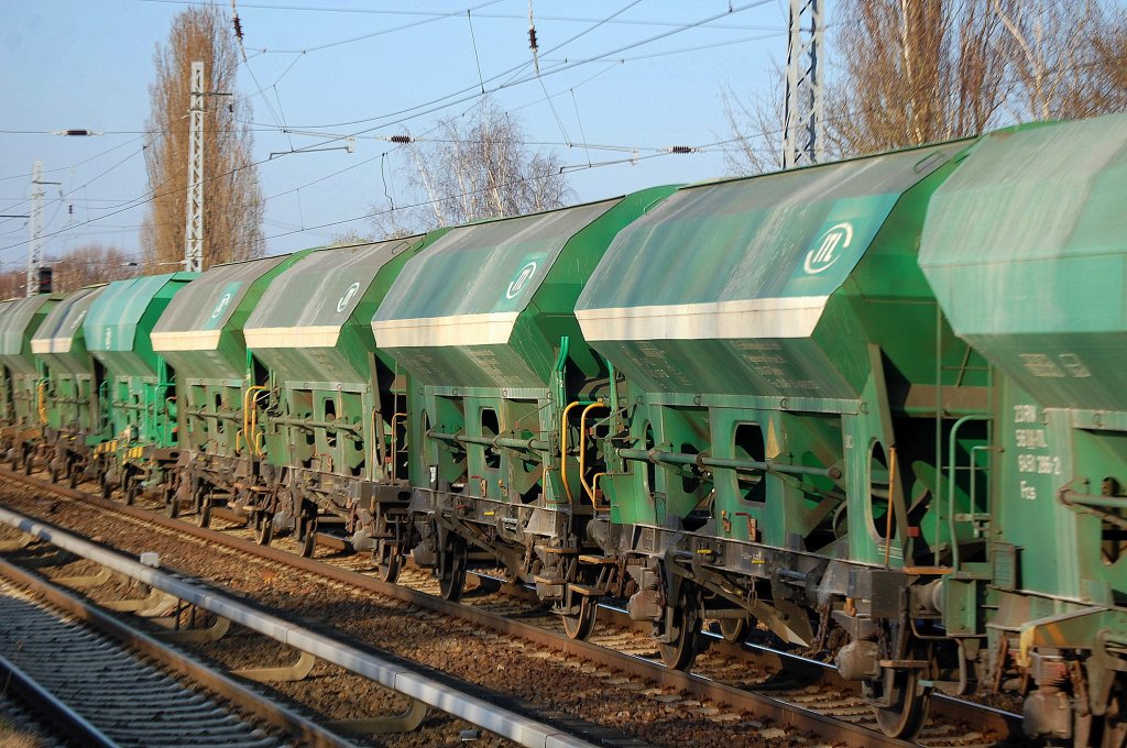 Sch�ttgutwagen vom Typ Fcs der ITL am 29.03.11 Berlin-Karow.