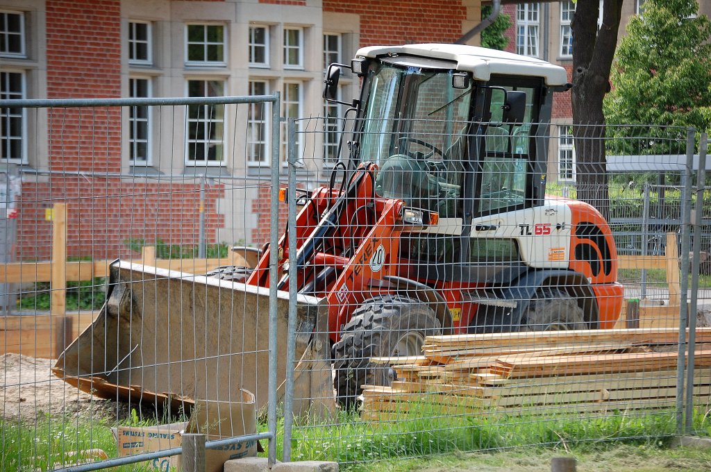 TEREX TL 65, 04.06.10 HELIOS Klinikum Berlin-Buch.