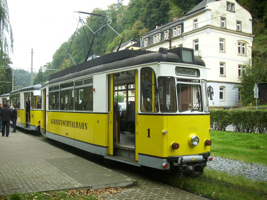Triebwagen der Kirnitschtalbahn in Bad Schandau Richtung Beuthenfall am 05.10.2012 

