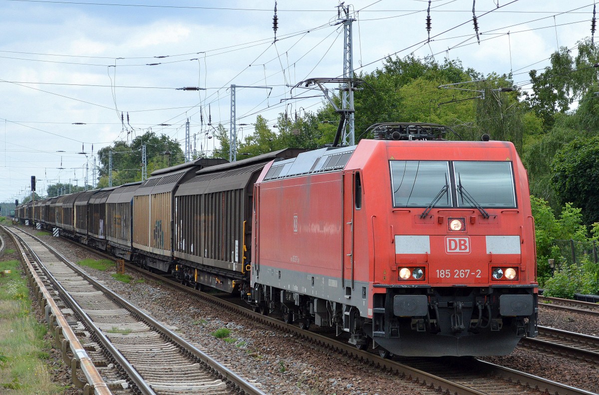185 267-2 mit einem Ganzzug Schiebewandwagen am 28.07.15 Berlin-Hirschgarten.