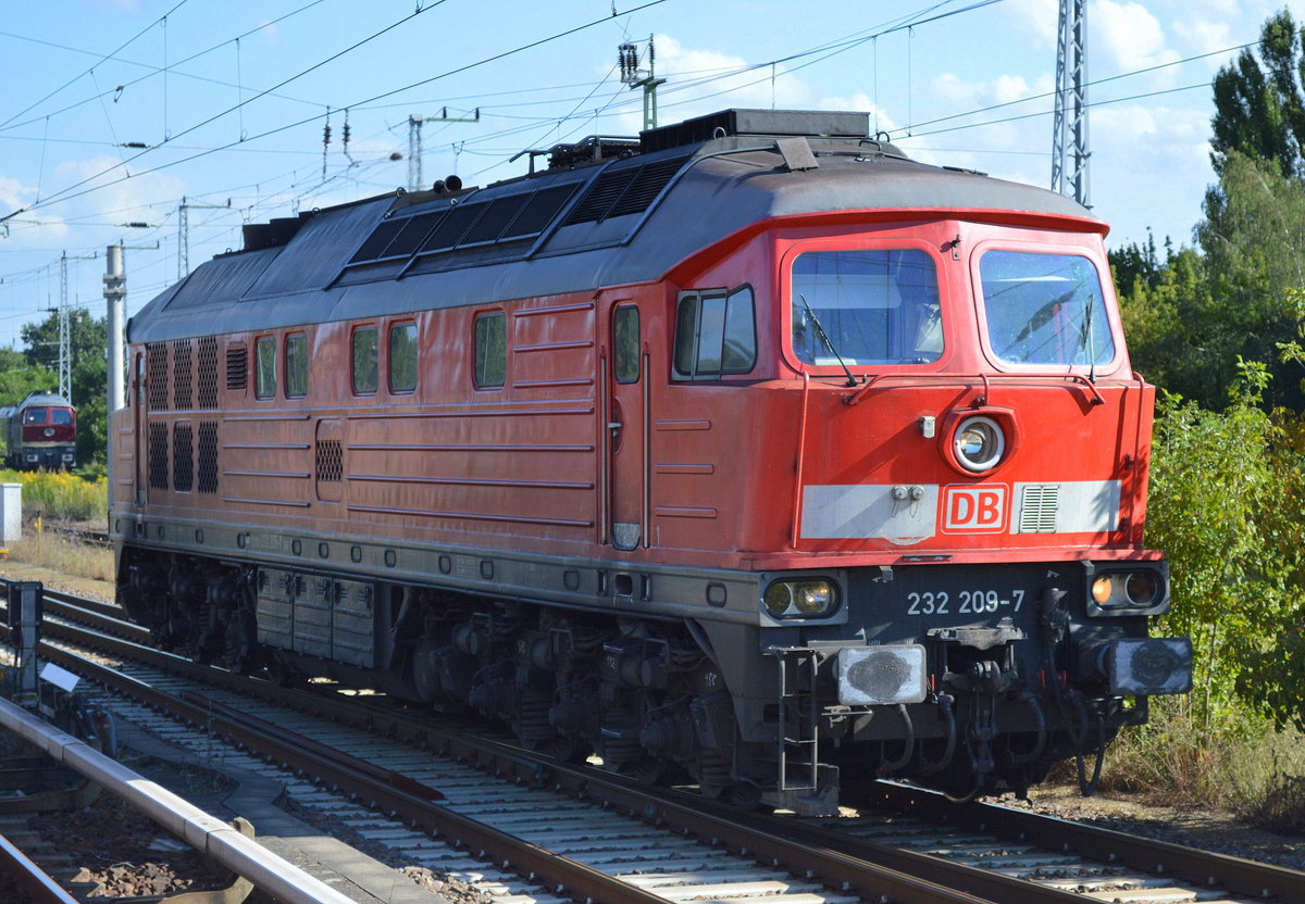 232 209-7 am 09.08.16 in Berlin-Grünau Richtung Grünauer Kreuz.