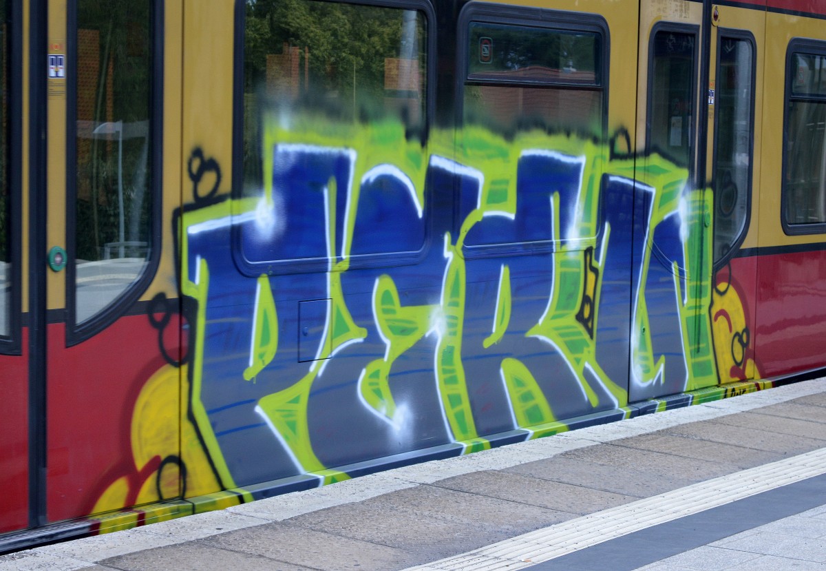 26.06.15 Berlin Karow gesichtet.