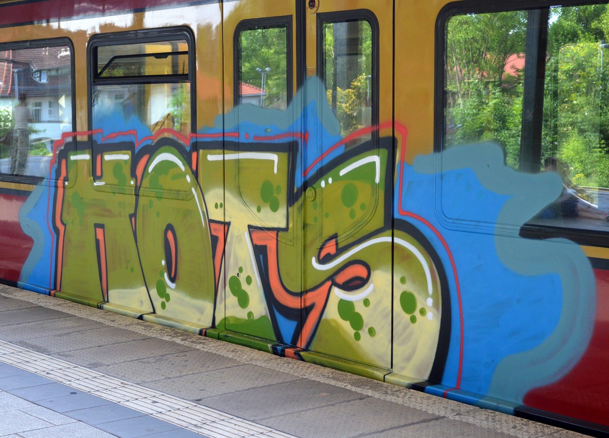 Am 03.07.15 Berlin Karow gesichtet.