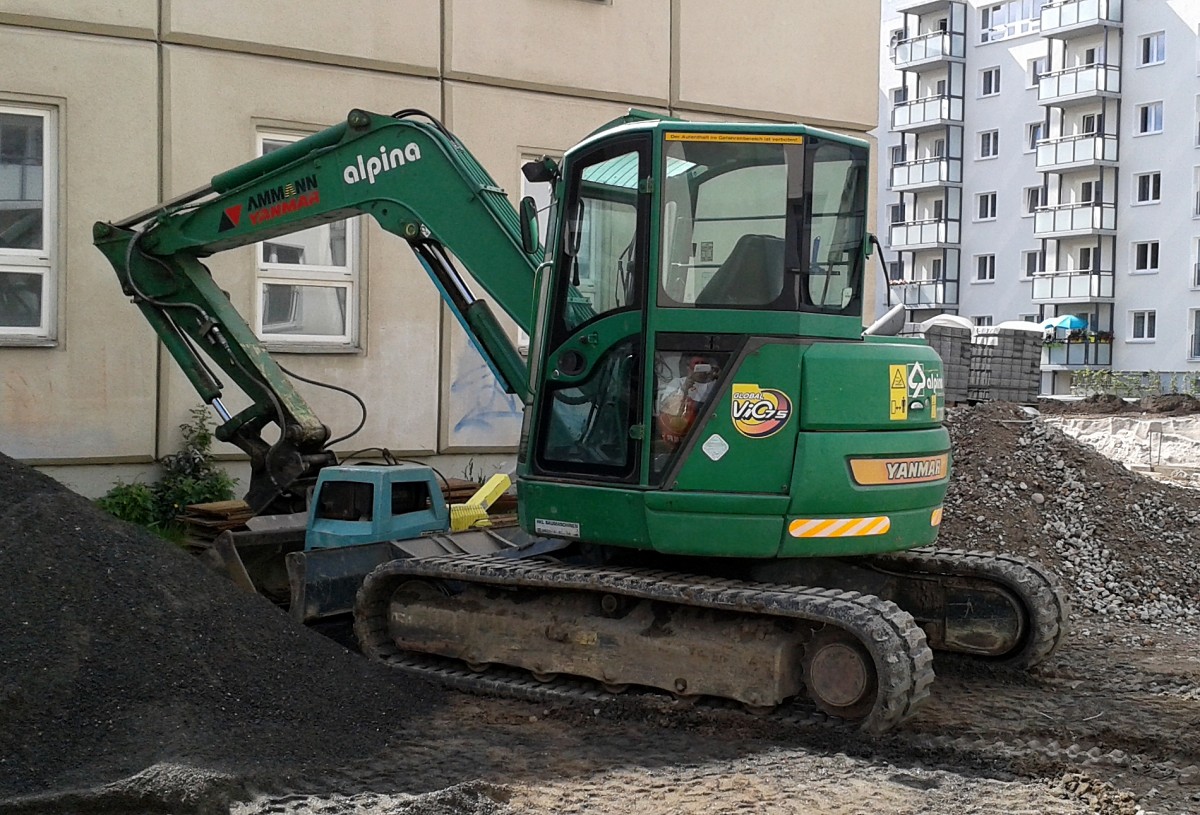 AMMANN YANMAR ViO 75 Minibagger der Fa. alpina am 13.06.14 Berlin-Pankow.