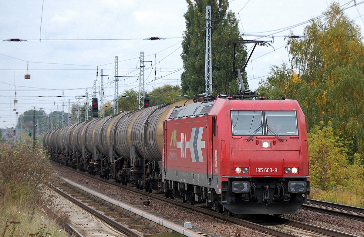 ATC Mietlok HGK 2061/185 603-8 mit Kesselwagenzug Richtung Karower Kreuz Berlin, 07.10.13