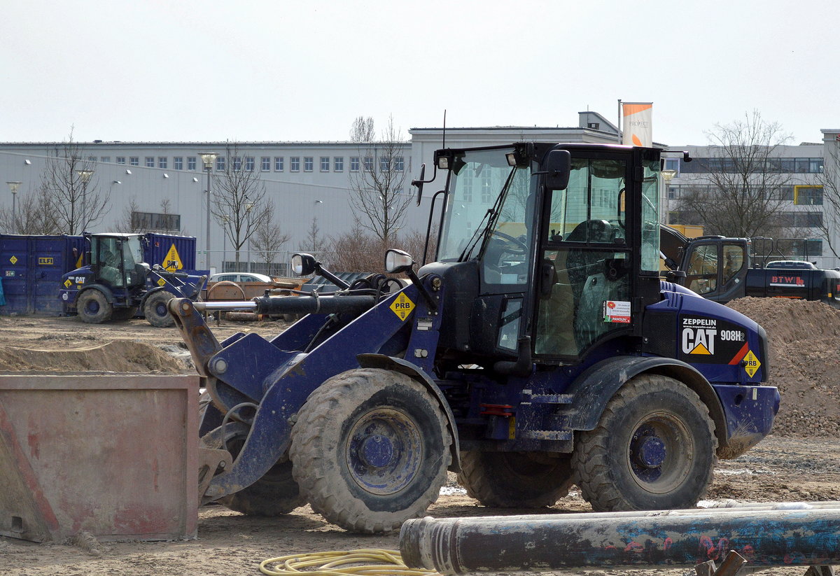 CAT 908H2 Radlader der Fa. PRB am 03.04.16 Baustelle Berlin Adlershof.