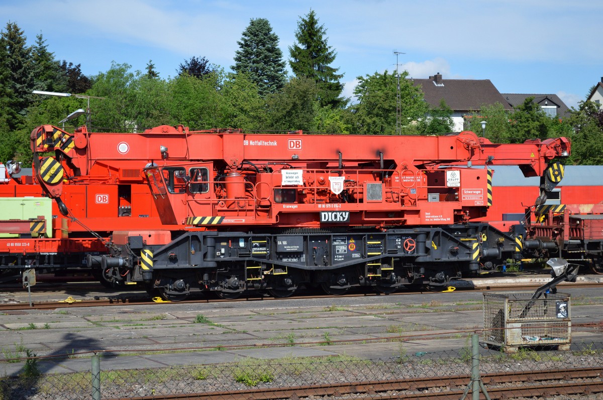 DB Netz Notfalltechnik Krupp Ardelt Ba 007 45t Kranwagen mit dem Namen DICKY mit der Nr. 80 80 979 0 014-2 Stadort DB Werk Fulda am 23.05.14