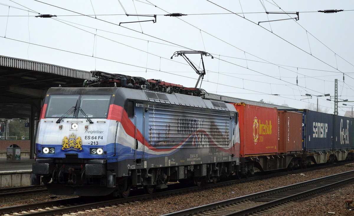 E 189-213 von ERSR dem Weg nach Polen mit dem Poznan Shuttle am 26.11.16 Durchfahrt Bf. Flughafen Berlin-Schönefeld.