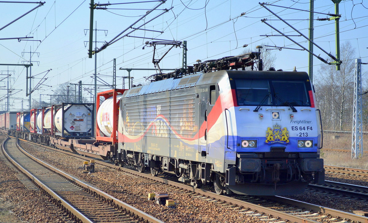 ERSR Poznan-Shuttle mit der MRCE E 189-213/ ES 64 F4-213 am 16.02.17 Bf. Flughafen Berlin-Schönefeld.