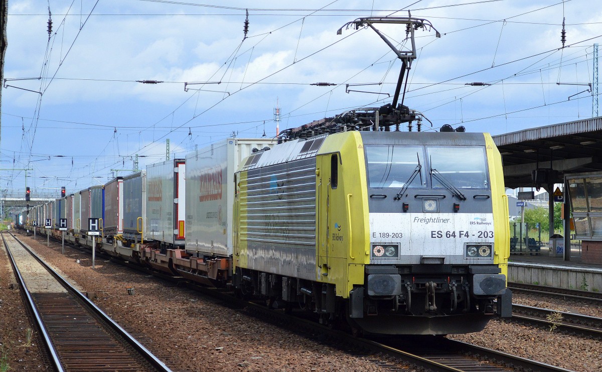 ERSR Poznan-Shuutle auf dem Rückweg nach Rotterdam am 19.06.15 Bhf. Flughafen Berlin-Schönefeld.