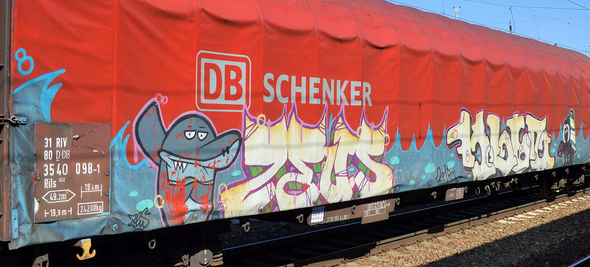 Graffiti gesichtet am 08.09.16 Bf. Flughafen Berlin-Schönefeld.