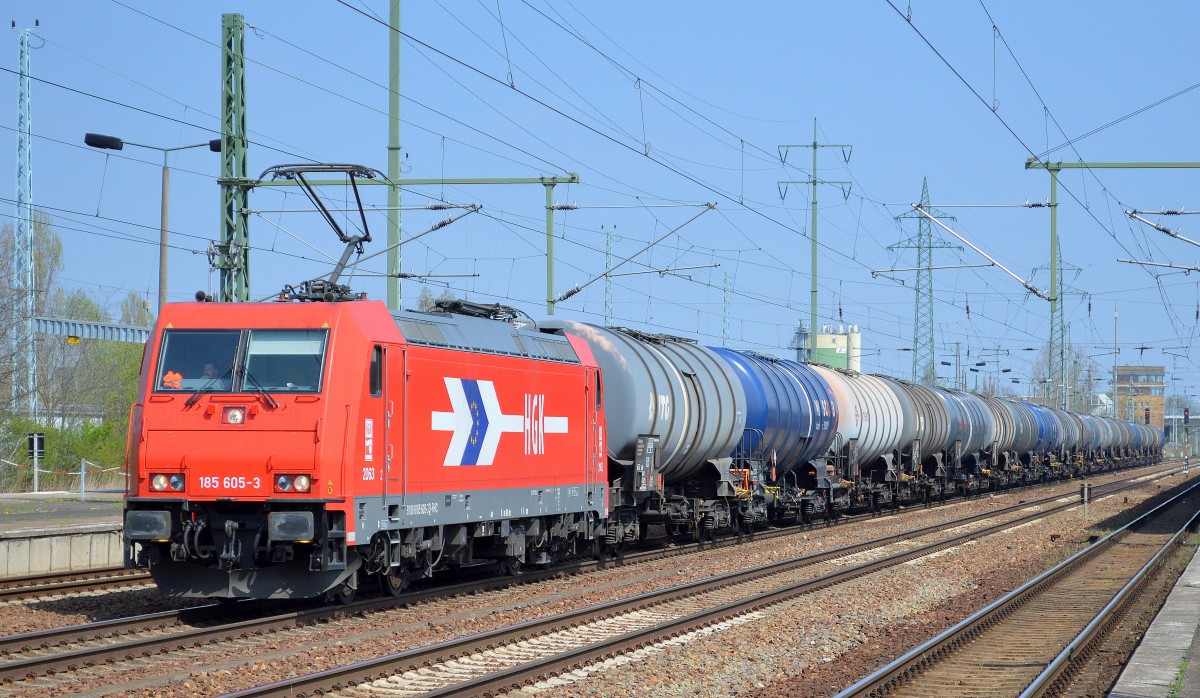 HGK/RHC 2063/185 605-3 mit Kesselwagenzug am 24.04.15 Durchfahrt Bhf. Flughafen Berlin-Schönefeld.