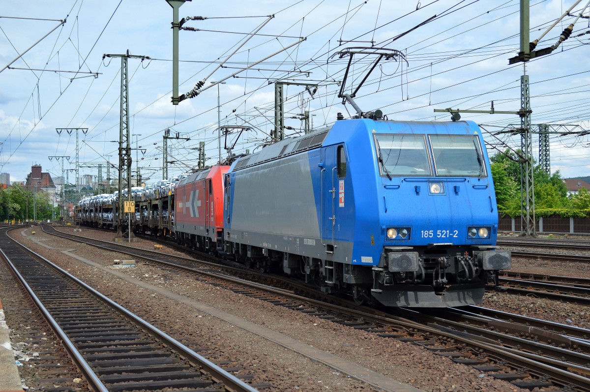 HGK/RHC mit 185 521-2 + 185 585-7 Doppeltraktion mit PKW-Transportzug bdei der Durchfahrt Bhf. Fulda Hbf. am 24.05.14 