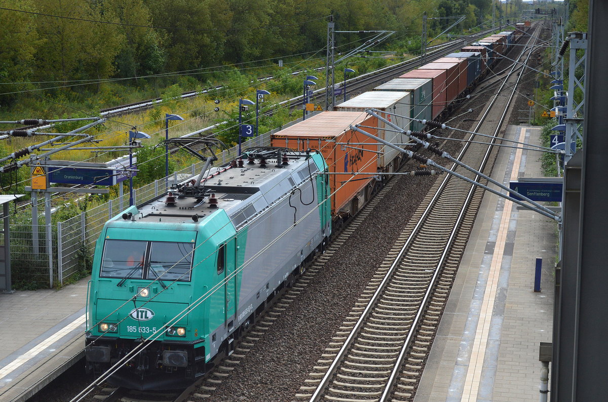 ITL 185 633-5 mit Containerzug am 07.09.17 Bf. Berlin-Hohenschönhausen.
