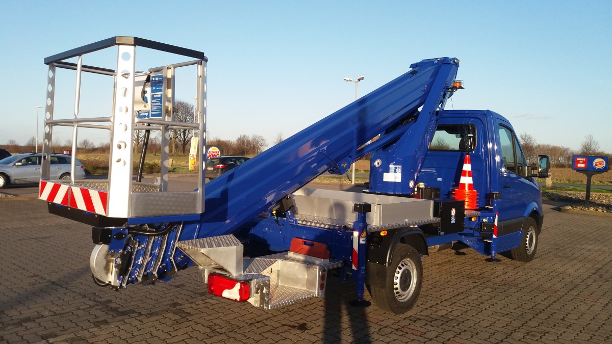 LKW Arbeitsbühne Ruthmann TB 270.2 mit 27m Arbeitshöhe bei 3,5t GG