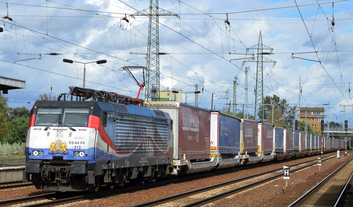 LTE Netherlands B.V. mit der MRCE Dispo ES 64 F4-213/189 213-2 und KLV ZUg aus Polen Richtung Niederlande am 14.09.17 Bf. Flughafen Berlin-Schönefeld.