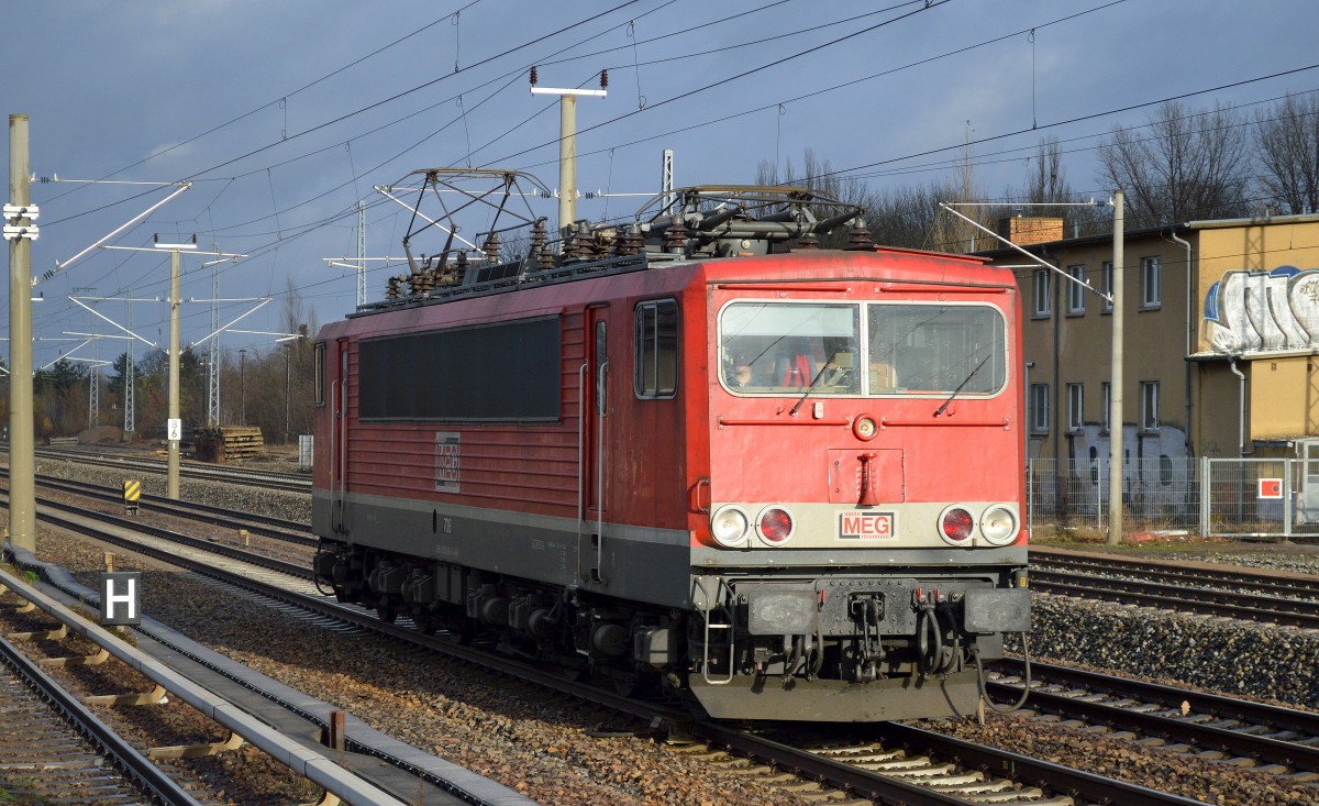 MEG 708 (155 046-6) Richtung Innenstadt am 24.11.14 Berlin-Blankenburg. 