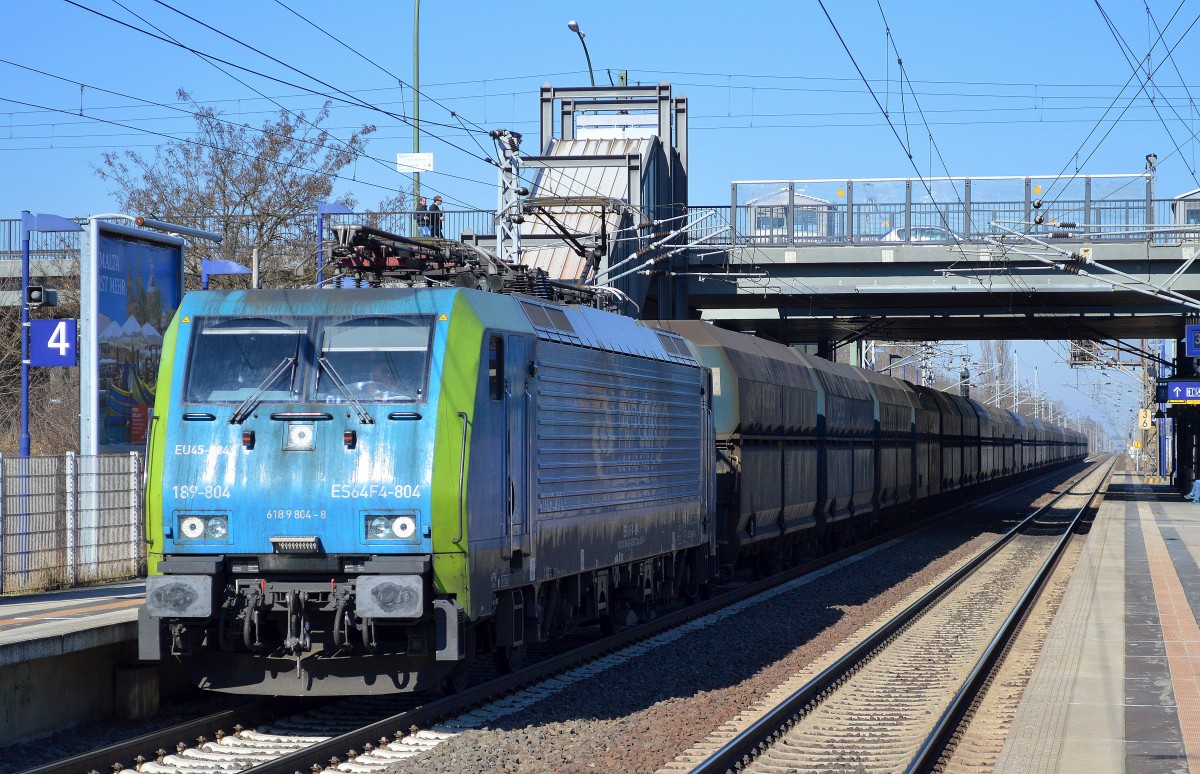 MRCE Dispolok 189-804/EU45-804 der PKP Cargo mit Ganzzug Schüttgutwagen am 18.03.15 Berlin-Hohenschönhausen.
