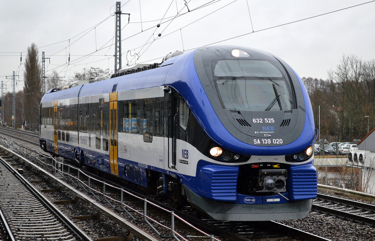 NEB 632 525/SA 139 020 auf dem Weg zur Bereitstellung im Bf. Berlin-Lichtenberg am 23.02.17 Berlin-Karow