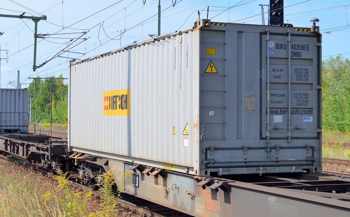 Normale Container sieht man vom schweizer Logistiker BERTSCHI eher selten mal, 03.09.14 Bhf. Flughafen Berlin-Schönefeld.