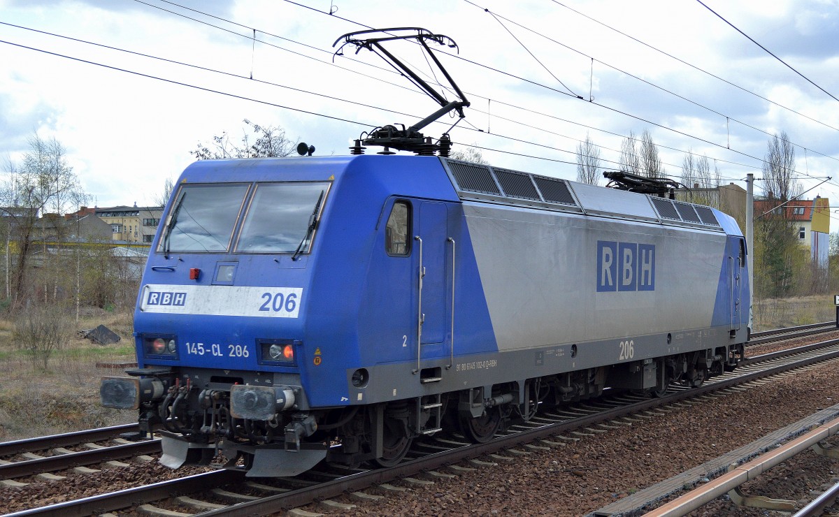 RBH 206/145-CL 206 (145 102-0) am 13.04.15 Richtung Innenstadt in Berlin-Pankow.