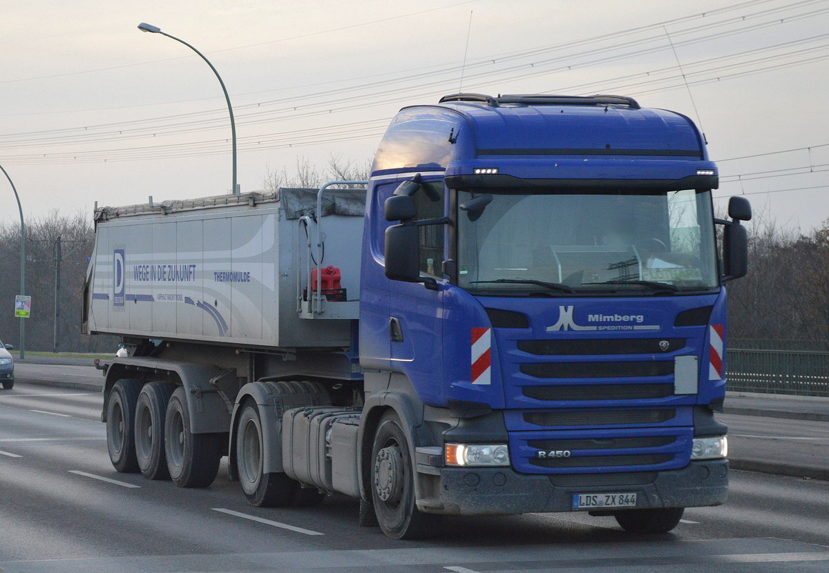SCANIA R450 Sattelkipper der Sped.Mimberg am 23.11.16 Berlin-Marzahn.