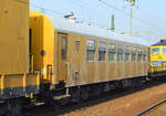 DB Bahnbau Gruppe, in dem Gleisbauzug der Aufenthaltswagen mit der Nr.