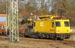 Ein Oberleitungsreparaturfahrzeug Plasser & Theurer MTW 10 (97 99  01  515 17-6) von der Fa.