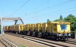 Einer der interessantesten Gleisbaumaschinenz�ge in diesem Jahr (2010) bisher war der von der V100 1041 (NeSa) gezogene Schienenschleifzug der Schweizer Firma SPENO Typ RR 24 MC7, er bestand aus