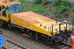 Hinter der Schienenfr�smaschine SF 03 befand sich das Schienenschleifmodul SM 03 vom Hersteller MEVERT MASCHINENBAU der Fa.