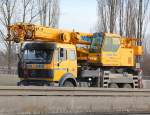 Ein MB 2631 mit LIEBHERR Kranaufsatz Typ? der Fa.