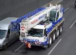 Ein TADANO Typ? Fahrzeugkran der Berliner Firma Autokrane HERCULES am 13.04.15 Berliner Stadtautobahn Höhe Kaiserdamm.