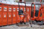Ein Minibagger der Vermietfirma Boels, Hersteller+Typ?, 10.04.13 Berlin-Wedding.