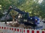 KOMATSU PW 140 Mobilbagger der Fa. BARTEL BAU, 29.08.13 Berlin-Pankow.