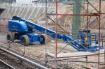 Teleskoparbeitsb�hne der Leasingfirma Gardemann Typ + Hersteller?, 19.03.10 Neubau der Spandauer Damm Br�cke in Berlin.