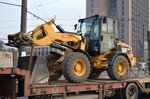 Ein CAT 908H 2 radlader (Mietbaumschine) auf Ladebrücke am 10.11.16 Berlin Marzahn.