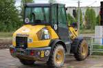Ein KOMATSU WA65 Mietradlader der Fa.
